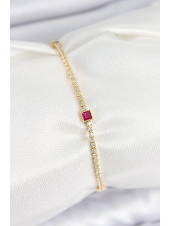 Pirinç Zirkon Taşlı Kare Model Gold Renk Kadın Bilekilk