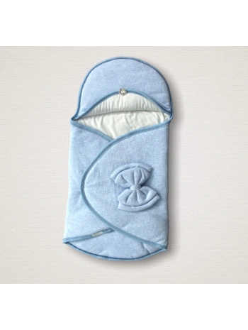 Yenidoğan Düğme Detaylı Çizgi Efektli Çift Fiyonk Klasik Kundak Bebek Battaniyesi