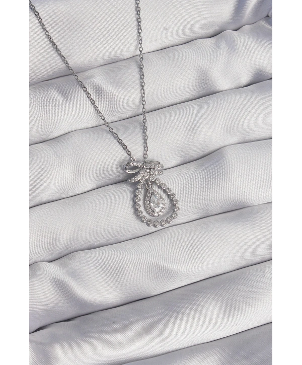 316L Çelik Gümüş Renk Fiyonk Detaylı Zirkon Taşlı Damla Model Kolye