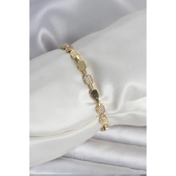 Pirinç Zirkon Taşlı Gold Renk Kadın Bileklik