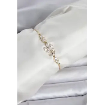 Gold Renk Zirkon Taşlı Papatya Model Asansörlü Kadın Bileklik