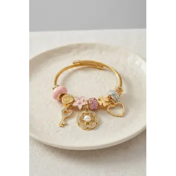 Pembe Charmlı Model Kadın Bileklik