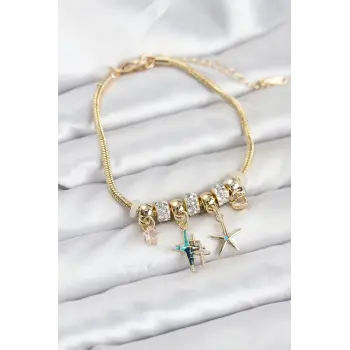 Pirinç Gold Renk Yıldız Model Charmlı Kadın Bileklik