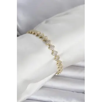 Pirinç Gold Renk Yonca Model Sıralı Zirkon Taşlı Kadın Bileklik