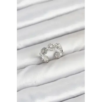 Pirinç Gümüş Renk Yonca Model Kadın Yüzük