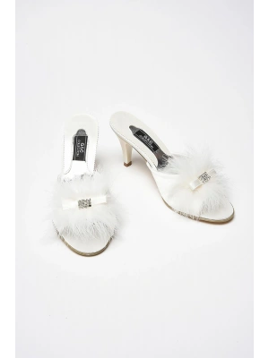 GC Tüylü Gelin Çeyiz Terliği - Ev Terliği 215 - Ekru