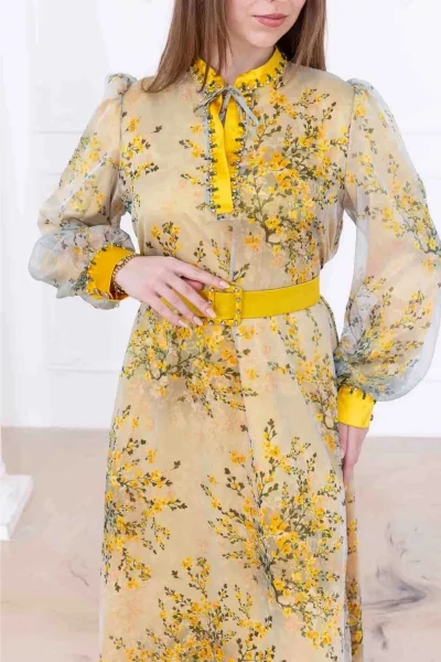 Yaka Bağlama Detaylı Boncuk İşlemeli Şifon Elbise 2735-Sarı