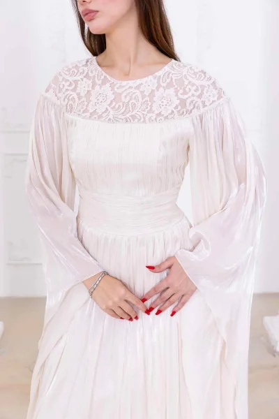 Dantel ve Pelerin Detaylı İşlemeli Abiye Elbise 2762-Bej