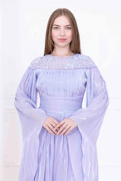 Dantel ve Pelerin Detaylı İşlemeli Abiye Elbise 2762-Lila