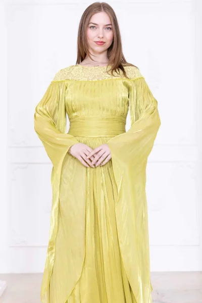 Dantel ve Pelerin Detaylı İşlemeli Abiye Elbise 2762-Olive