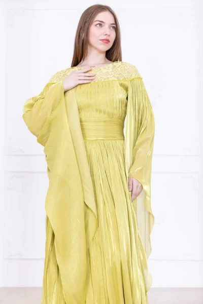 Dantel ve Pelerin Detaylı İşlemeli Abiye Elbise 2762-Olive