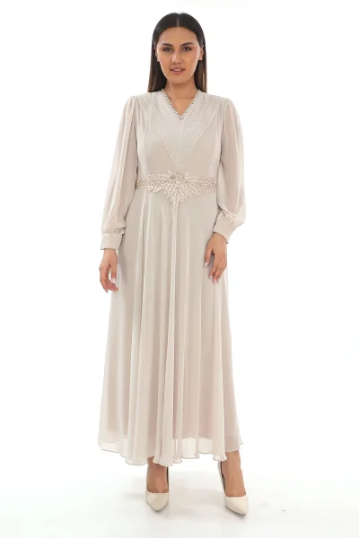 Plise Ve Boncuk Detaylı Büyük Beden Elbise 2213- Bej