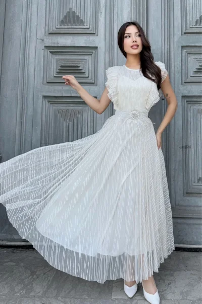 Straplez Yaka Omuz Fırfır Detaylı Kemerli Abiye Elbise 2282-Beyaz