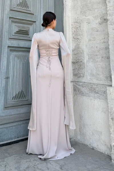 Bel Boncuk İşleme Detaylı Beden Ayarlı Abiye Elbise 2325-Bej