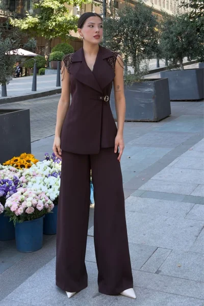 Omuz İşleme Detaylı Asimetrik Abiye Takım 2389-Kahverengi