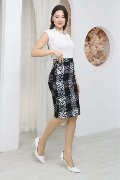 Flok Baskılı Kare Desenli Midi Kalem Etek 6074-Siyah/Beyaz Kare