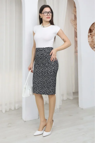 Flok Baskılı Pötikare Desenli Midi Kalem Etek 6074-Siyah/Beyaz Pötikare