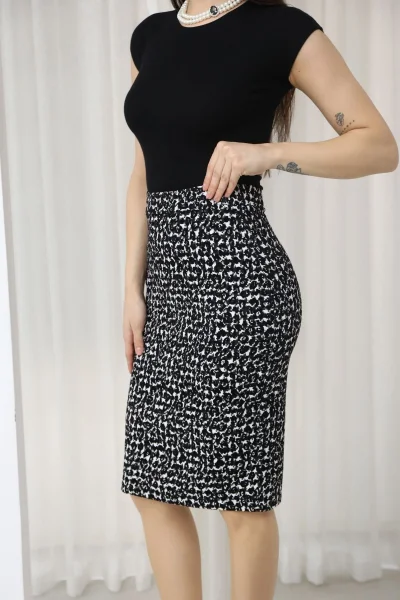 Flok Baskılı Kazayağı Desenli Midi Kalem Etek 6074-Siyah/Beyaz Kazayağı