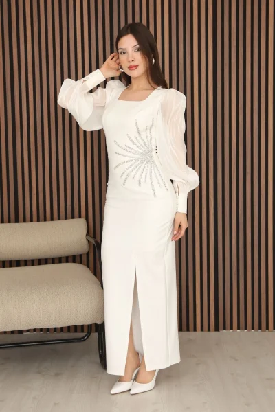 Taş Süslemeli Kare Yaka Balon Kol Yırtmaçlı Abiye Elbise 2345-Beyaz