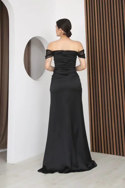 Straplez Yaka File ve Bel Detaylı Saten Abiye Elbise 2368-Siyah