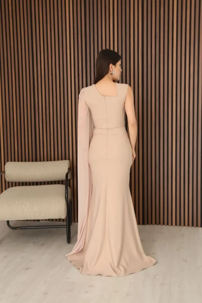 Taş Detaylı Pelerin Kol Balık Abiye Elbise 2366-Camel