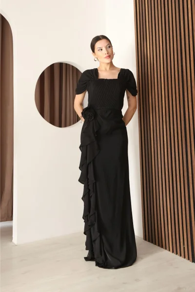 Piliseli ve Şifon Detaylı Uzun Abiye Elbise 2391-Siyah