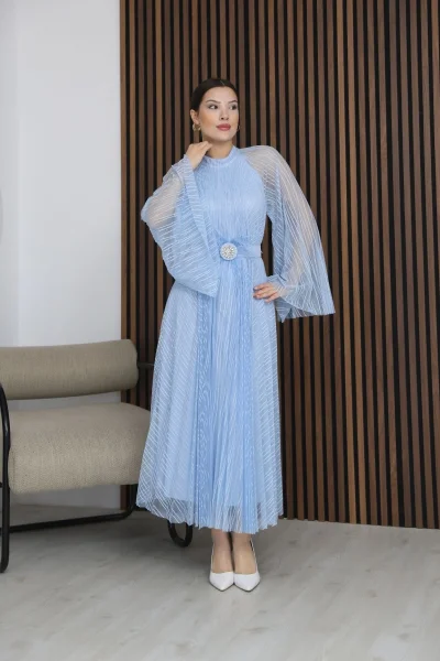 Pilise Detaylı Kemerli Rahat Form Tül Elbise 2305-Bebe Mavisi