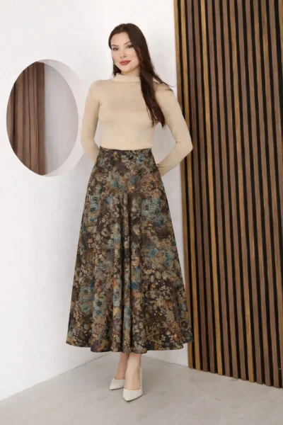 Baskılı ve Payetli Kadife Uzun Kloş Etek 6079-Kahve/Çok Renkli