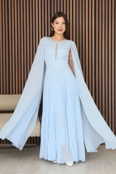 Pelerin Kollu Taş İşlemeli ve Bel Detaylı Abiye Elbise 2256-Bebe Mavisi