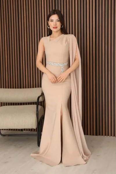 Taş Detaylı Pelerin Kol Balık Abiye Elbise 2366-Camel