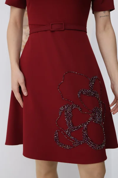 Nursel Ergin İşleme Detaylı Kemerli Elbise 6082-Bordo