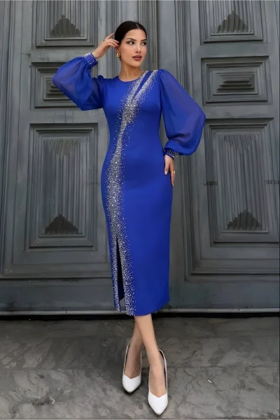 Yaka Detaylı Taş ve İnci Süslemeli Abiye Elbise 2204-Saks