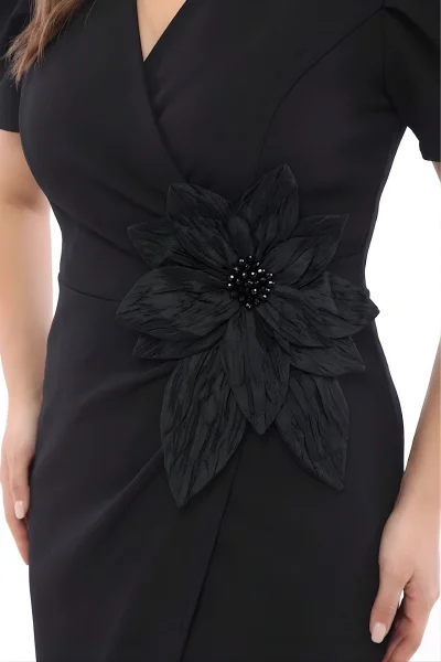 V Yaka Çiçek Detaylı Büyük Beden Abiye Elbise 2267-Siyah