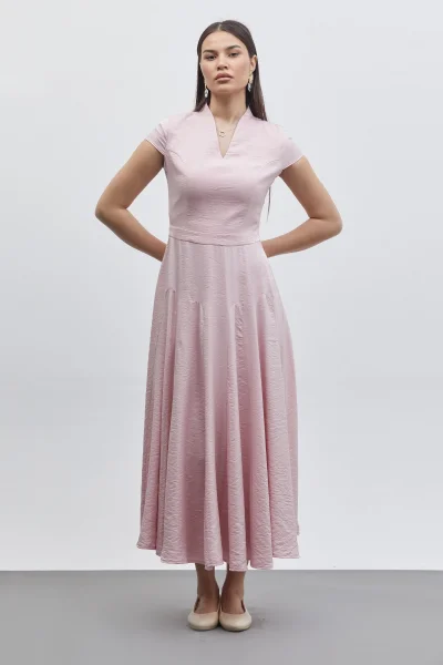 V Yaka Etek Detaylı Midi Elbise 6086-Pudra