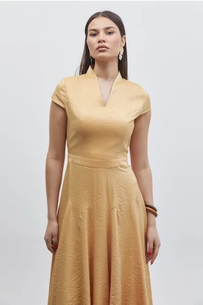 V Yaka Etek Detaylı Midi Elbise 6086-Hardal Sarısı
