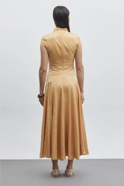 V Yaka Etek Detaylı Midi Elbise 6086-Hardal Sarısı