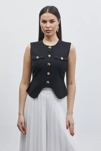 Düğme Detaylı Yelek ve Piliseli Pantolon İkili Takım 6088-Siyah/Beyaz