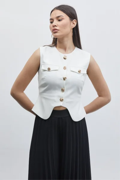 Düğme Detaylı Yelek ve Piliseli Pantolon İkili Takım 6088-Beyaz/Siyah