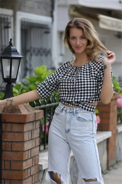 Bağlama Detaylı Crop Bluz 1736 Siyah