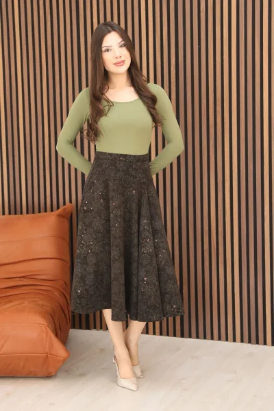 Baskılı ve Payetli Kadife Kloş Etek 6070-Kahve/Yeşil