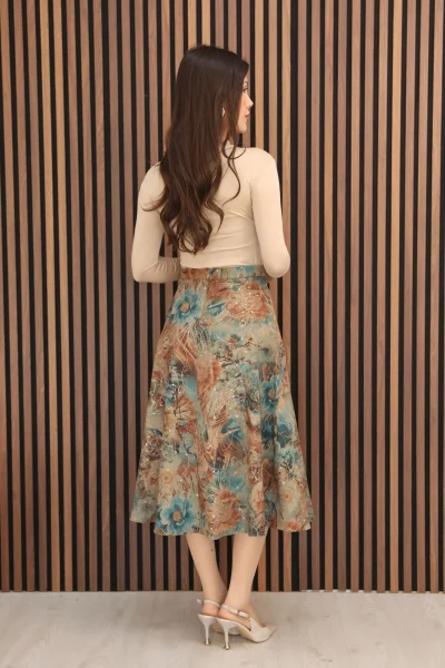 Baskılı ve Payetli Kadife Kloş Etek 6070-Taba/Çok Renkli