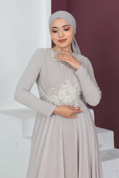 Bel Detaylı Tesettür Abiye Elbise 716-Bej