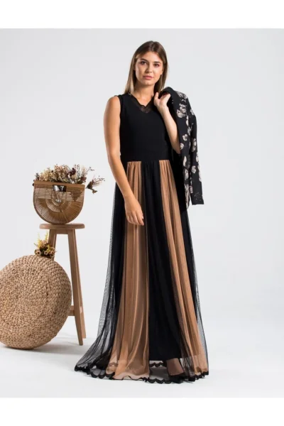 Ceket Ve Elbise Kombini