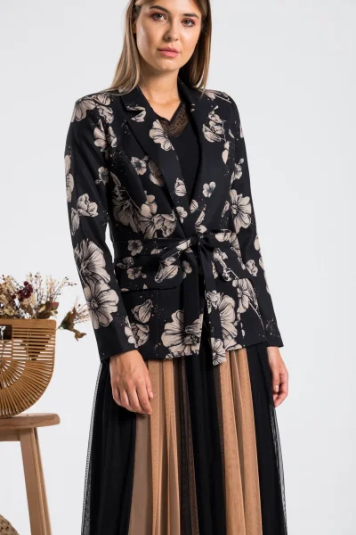 Ceket Ve Elbise Kombini