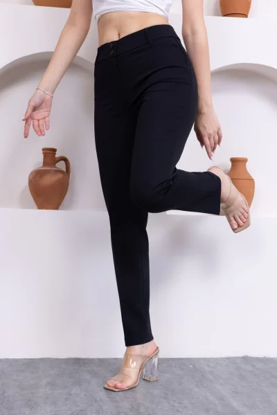 Cep Detaylı Bilek Boy Kadın Kumaş Pantolon 3144-Siyah