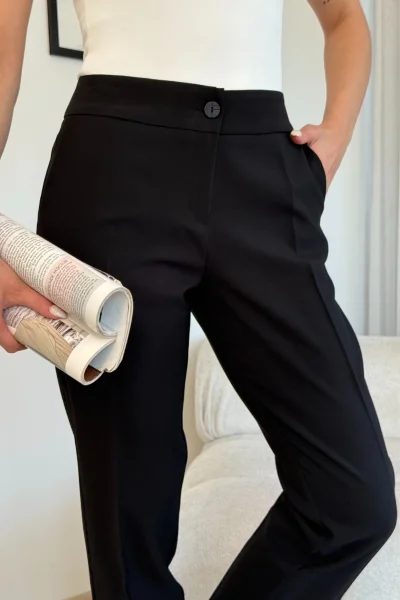 Cep Detaylı Bilek Boy Kadın Kumaş Pantolon 6011-Siyah