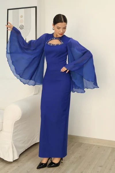 Dekoltesi İşlemeli Pelerinli Kol Abiye Elbise 2349-Saks