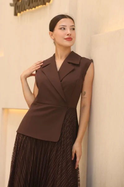 Eteği Piliseli Kemerli Abiye Elbise 2390-Kahverengi