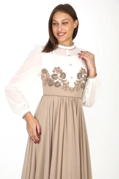 Göğüs Dantel İşlemeli Abiye Elbise 2702-Vizon