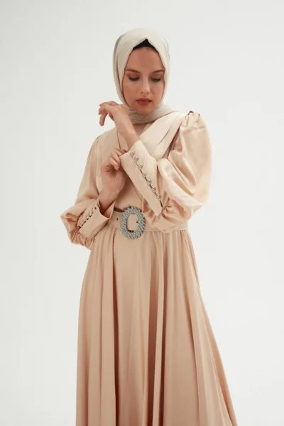 Göğüs Detaylı Saten Elbise 696-Gold